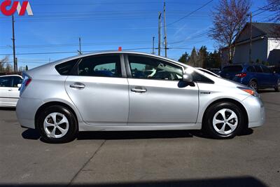 2015 Toyota Prius Two  4dr Hatchback Touch-Screen with Back Up Camera! Bluetooth! Eco, EV, & Power Modes! Trunk Cargo Cover! - Photo 6 - Portland, OR 97266