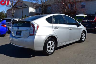 2015 Toyota Prius Two  4dr Hatchback Touch-Screen with Back Up Camera! Bluetooth! Eco, EV, & Power Modes! Trunk Cargo Cover! - Photo 5 - Portland, OR 97266