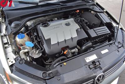 2012 Volkswagen Jetta TDI 4dr Sedan! 30 City MPG! 42 Hwy MPG! Bluetooth! Heated Leather Seats! Cruise Control! Multi-Function Trip Computer! All Weather Floor Mats! - Photo 22 - Portland, OR 97266