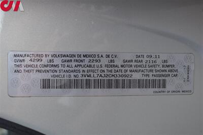 2012 Volkswagen Jetta TDI 4dr Sedan! 30 City MPG! 42 Hwy MPG! Bluetooth! Heated Leather Seats! Cruise Control! Multi-Function Trip Computer! All Weather Floor Mats! - Photo 24 - Portland, OR 97266