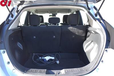 2022 Nissan LEAF S 4dr Hatchback! Fully Electric! Back Up Camera! Park Assist! Bluetooth! ECO Mode! E-Pedal! - Photo 25 - Portland, OR 97266