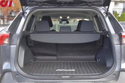 2022 Toyota RAV4 Hybrid LE  AWD 4dr SUV! Toyota Safety Sense 2.0! Blind Spot Monitor! Lane Assist! Rear View Camera! Lane Assist! 41 City MPG! 38 HWY MPG! Bluetooth! Trail/Sport/Eco/EV Modes! - Photo 24 - Portland, OR 97266
