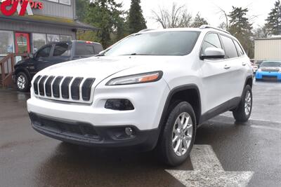 2018 Jeep Cherokee Latitude Plus  4x4 4dr SUV **APPOINTMENT ONLY** Heated Leather Seats & Steering Wheel! Backup Camera! Bluetooth! WIFI HotSpot! Sunroof! Tow Hitch! - Photo 8 - Portland, OR 97266