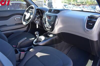 2014 Kia Soul  4dr Crossover 6-Speed Manual**BY APPOINTMENT ONLY**Bluetooth w/ Steering Wheel Controls! Traction Control! Aux & USB Ports! 24MPG City! 30MPG Hwy! - Photo 11 - Portland, OR 97266