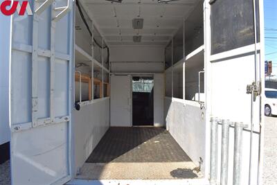 2006 Chevrolet Express 3500 2dr Commercial/Cutaway/Chassis 139-177 in. WB**BY APPOINTMENT ONLY**Heated Exterior Mirrors! Bulkhead Partition w/Door! Exterior Tool Storage! Shelving! Tow/Haul Mode! Blueooth! - Photo 23 - Portland, OR 97266