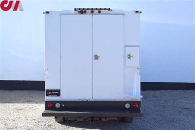 2006 Chevrolet Express 3500 2dr Commercial/Cutaway/Chassis 139-177 in. WB**BY APPOINTMENT ONLY**Heated Exterior Mirrors! Bulkhead Partition w/Door! Exterior Tool Storage! Shelving! Tow/Haul Mode! Blueooth! - Photo 4 - Portland, OR 97266