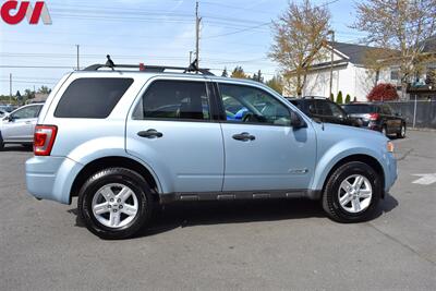 2009 Ford Escape Hybrid  4dr SUV 34 City MPG! 31 Hwy MPG! Traction Control! Bluetooth w/Voice Activation! USB/Aux-In! All Weather Floor Mats! - Photo 6 - Portland, OR 97266
