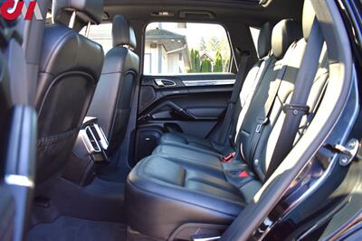 2018 Porsche Cayenne  AWD 4dr SUV Navigation! Touch Screen w/Back Up Cam & Park Assist Sensors! Stop/Start Tech! Bluetooth! Panoramic Sunroof! Heated & Ventilated Leather Seats! - Photo 24 - Portland, OR 97266