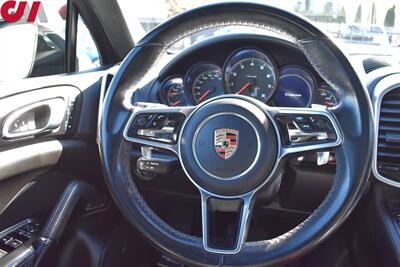 2018 Porsche Cayenne  AWD 4dr SUV Navigation! Touch Screen w/Back Up Cam & Park Assist Sensors! Stop/Start Tech! Bluetooth! Panoramic Sunroof! Heated & Ventilated Leather Seats! - Photo 13 - Portland, OR 97266