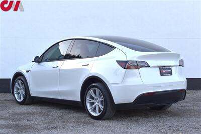 2020 Tesla Model Y Long Range  AWD 4dr Crossover! Back-Up Camera w/ Aerial View! Blind Spot Monitor! Park Assist! Bluetooth Connectivity! Heated Leather Seats! Pano-Sunroof! - Photo 2 - Portland, OR 97266