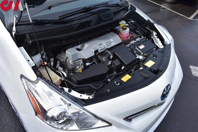 2013 Toyota Prius V Two  4dr Wagon Power, ECO & EV Modes! Bluetooth! Backup Camera! - Photo 20 - Portland, OR 97266