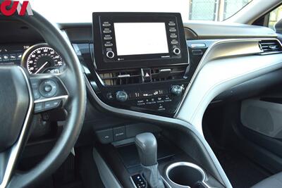 2022 Toyota Camry LE  AWD 4dr Sedan**BY APPOINTMENT ONLY**Back-Up Cam! Pre-Collision System! Adaptive Cruise Control! Hands Free Bluetooth! Eco/Normal/Sport Modes! All Weather Mats! - Photo 19 - Portland, OR 97266