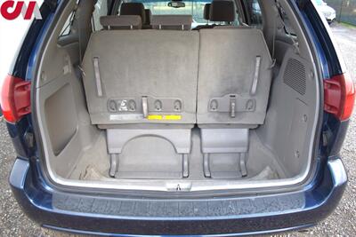 2004 Toyota Sienna LE 7 Passenger AWD 4dr Mini-Van! Low Miles! Second-Row Captain’s Chairs! Child Protector Sliding Door Locks! Deluxe AM/FM/Cass/CD! Fold-Down Rear Seats! Cruise Control! Tow Hitch! - Photo 23 - Portland, OR 97266