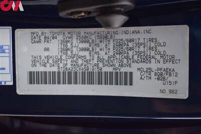 2004 Toyota Sienna LE 7 Passenger AWD 4dr Mini-Van! Low Miles! Second-Row Captain’s Chairs! Child Protector Sliding Door Locks! Deluxe AM/FM/Cass/CD! Fold-Down Rear Seats! Cruise Control! Tow Hitch! - Photo 26 - Portland, OR 97266