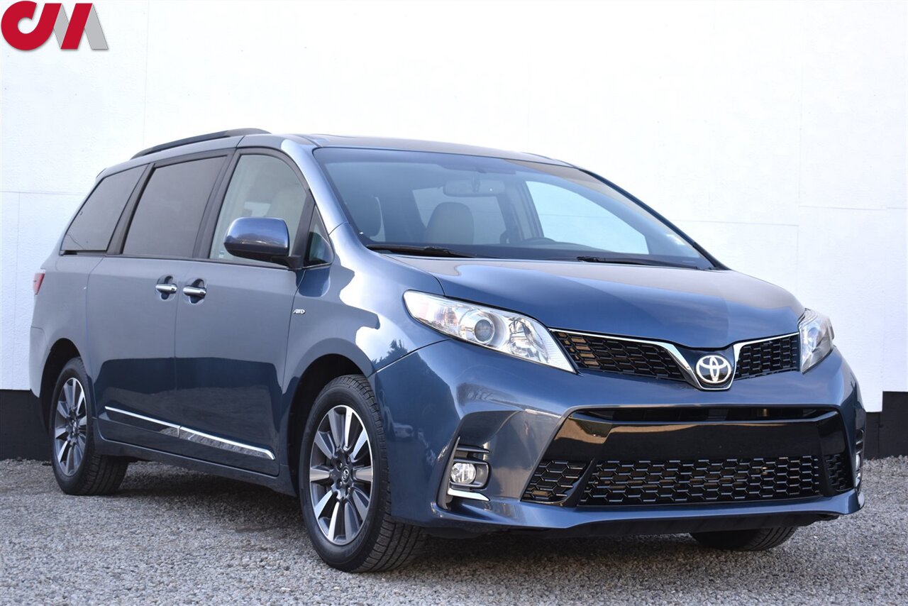 2017 Toyota Sienna XLE Premium