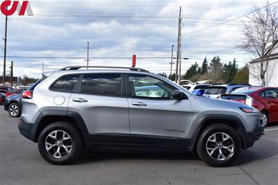 2017 Jeep Cherokee Trailhawk  Rear Differential locker! Bluetooth! Back Up Camera! Mud/Snow/Sport/Rock Drive Modes! All Weather Floor Mats! - Photo 7 - Portland, OR 97266