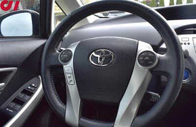 2015 Toyota Prius Four  4dr Hatchback! Touch-Screen with Back Up Camera! Navigation! EV, ECO, & Power Modes! Bluetooth w/Voice Activation! Heated Leather Seats! - Photo 13 - Portland, OR 97266