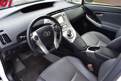 2015 Toyota Prius Four  4dr Hatchback! Touch-Screen with Back Up Camera! Navigation! EV, ECO, & Power Modes! Bluetooth w/Voice Activation! Heated Leather Seats! - Photo 3 - Portland, OR 97266