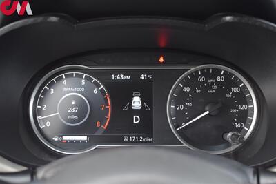 2020 Nissan Versa SV 4dr Sedan! Back-Up Camera! Blind Sot Monitor! Collision Mitigation! Park Assist! Bluetooth! Apple CarPlay! Android Auto! 32MPG City! 4MPG Hwy! - Photo 14 - Portland, OR 97266