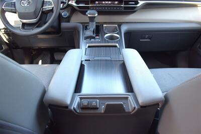 2024 Toyota Sienna Limited  AWD 4dr 7-Passenger Van!**APPOINTMENT ONLY**Adaptive Cruise Control! Lane Departure Alert! Pre-Collision System! Blind Spot Monitor! Rear Cross Traffic Alert! - Photo 28 - Portland, OR 97266