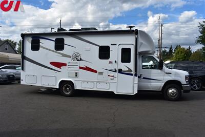 2019 Forest River Ford E450 CLASS C FORESTER 2421MS  ** BY APPOINTMENT ONLY** Double Slide-Out, 1 Bed, 1 Bath RV!!! Solar Panels! Tow Hitch! - Photo 7 - Portland, OR 97266