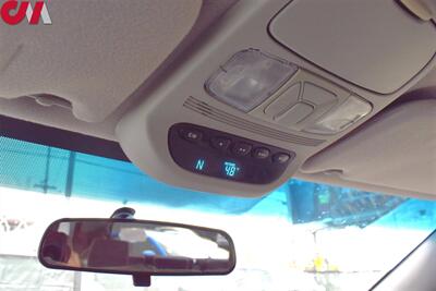 2008 Toyota Sienna LE 7-Passenger  AWD 4dr Mini-Van! Traction Control! Front & Side Curtain Airbags! Dual Sliding Doors! Tri-Zone Climate Control! Spacious 3rd Row! Flexible Cargo Space! - Photo 18 - Portland, OR 97266