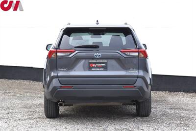 2021 Toyota RAV4 Hybrid XLE  AWD 4dr SUV**BY APPOINTMENT ONLY**Back-Up Cam! Blind Spot Monitor! Adaptive Cruise Control! Bluetooth! 5 Drive Modes! Heated Seats! Sunroof! Power Liftgate! - Photo 4 - Portland, OR 97266