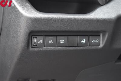 2021 Toyota RAV4 Hybrid XLE  AWD 4dr SUV**BY APPOINTMENT ONLY**Back-Up Cam! Blind Spot Monitor! Adaptive Cruise Control! Bluetooth! 5 Drive Modes! Heated Seats! Sunroof! Power Liftgate! - Photo 13 - Portland, OR 97266