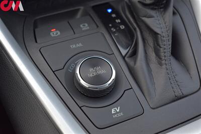 2021 Toyota RAV4 Hybrid XLE  AWD 4dr SUV**BY APPOINTMENT ONLY**Back-Up Cam! Blind Spot Monitor! Adaptive Cruise Control! Bluetooth! 5 Drive Modes! Heated Seats! Sunroof! Power Liftgate! - Photo 24 - Portland, OR 97266