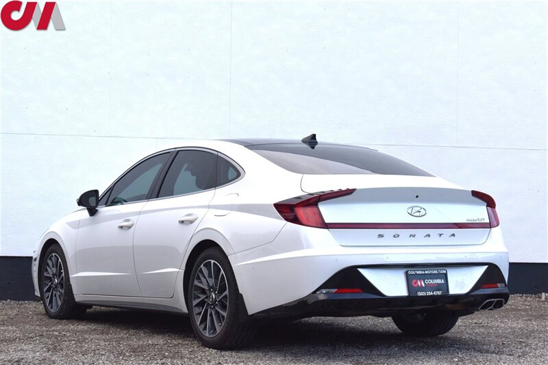 2020 Hyundai SONATA Limited  4Dr Sedan!**BY APPOINTMENT ONLY** Apple CarPlay And Android Auto! Bose Audio System! Heated Front Seats! Blind-Spot Collision-Avoidance Assistance! Backup Camera!