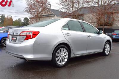 2012 Toyota Camry Hybrid XLE  4dr Sedan Touch-Screen w/Back Up Cam! Bluetooth! 40 City MPG! Eco & EV Modes! Heated Seats! Sunroof! - Photo 5 - Portland, OR 97266