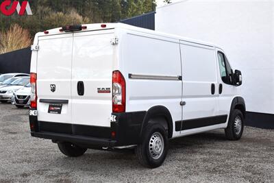 2024 RAM ProMaster SLT 2500  136 WB 3dr Low Roof Cargo Van! Huge Cargo Space! Forward Collision Warning w/ Active Braking! ABS Brakes! Stability Control! Backup Camera! Sliding Side Door! Wide Rear Cargo Doors! - Photo 5 - Portland, OR 97266