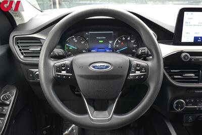 2022 Ford Escape Hybrid SE  AWD 4dr SUV!Adaptive Cruise Control! Lane Keeping System! Pre-Collision Assist w/ Automatic Emergency Braking! Blind Spot Monitoring! Rear Cross-Traffic Alert! - Photo 13 - Portland, OR 97266