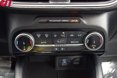 2022 Ford Escape Hybrid SE  AWD 4dr SUV!Adaptive Cruise Control! Lane Keeping System! Pre-Collision Assist w/ Automatic Emergency Braking! Blind Spot Monitoring! Rear Cross-Traffic Alert! - Photo 24 - Portland, OR 97266