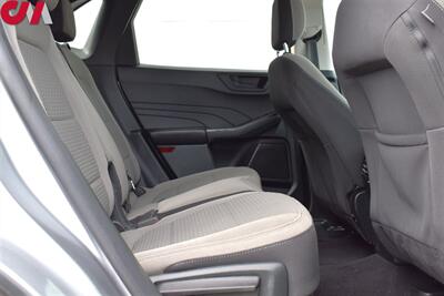 2022 Ford Escape Hybrid SE  AWD 4dr SUV!Adaptive Cruise Control! Lane Keeping System! Pre-Collision Assist w/ Automatic Emergency Braking! Blind Spot Monitoring! Rear Cross-Traffic Alert! - Photo 28 - Portland, OR 97266