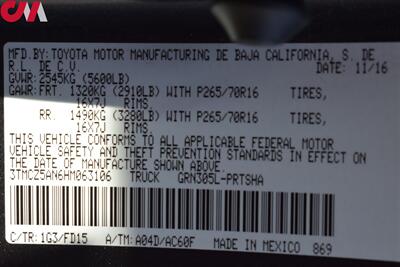 2017 Toyota Tacoma TRD Off-Road  +Appointment Only+ 4dr Double Cab 5.0 ft SB Back Up Cam! Blind Spot Monitor! Parking Assist! Navi! Bluetooth! Qi Charger! Tow PKG! Sunroof! Heated Seats! - Photo 25 - Portland, OR 97266