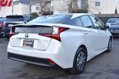 2021 Toyota Prius XLE AWD-e  4dr Hatchback Lane Assist! Collision Prevention! Parallel Parking Assist! Power, Eco, & EV Modes! Heated Leather Seats & Steering Wheel! Bluetooth! Trunk Cargo Cover! - Photo 4 - Portland, OR 97266