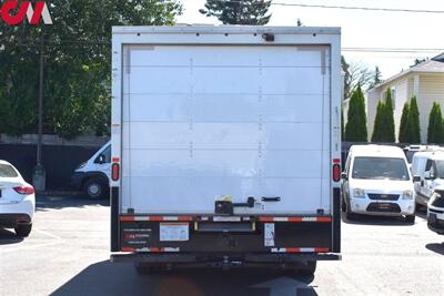 2022 Ford E-350 SD  2dr 138 in. WB SRW Cutaway Chassis Back Up Camera! Lane Assist! Bluetooth w/Voice Activation! Cruise Control! Traction Control! Tow Hitch! Pull-Out Loading Ramp! - Photo 4 - Portland, OR 97266