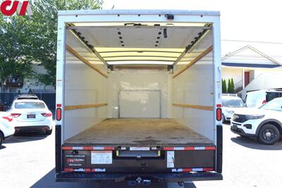 2022 Ford E-350 SD  2dr 138 in. WB SRW Cutaway Chassis Back Up Camera! Lane Assist! Bluetooth w/Voice Activation! Cruise Control! Traction Control! Tow Hitch! Pull-Out Loading Ramp! - Photo 23 - Portland, OR 97266