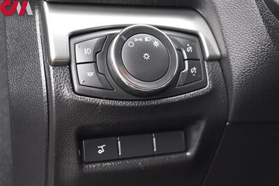 2019 Ford Explorer XLT 4dr SUV**BY APPOINTMENT ONLY**Back-Up Camera! Park Assist! Bluetooth w/ Voice Activation! Wifi & Hotspot! Power Liftgate! All Weather Floor Mats! Roof Rails! - Photo 14 - Portland, OR 97266