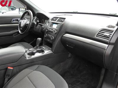 2018 Ford Explorer XLT  AWD 4dr SUV! Back-Up Camera! Parking Assist! Rexing V1 Dash Cam! Bluetooth w/ Steering Wheel Controls! 4 Drive Modes! Rear Climate Control! Roof Rails! All Weather Mats! - Photo 11 - Portland, OR 97266