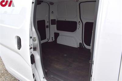 2021 Nissan NV200 SV 4dr Cargo Mini-Van! Back Up Camera! Parking Assist Sensors! Bulkhead Partition! Traction Control! Cruise Control! Apple CarPlay! Android Auto! - Photo 22 - Portland, OR 97266