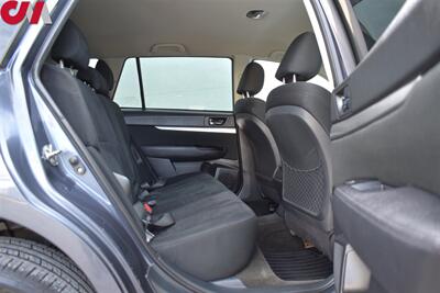 2014 Subaru Outback 2.5i AWD 4dr Wagon CVT! CD/AUX & Bluetooth w/Voice Activation! Trunk Cargo Cover! Traction Control! Cruise Control! All Weather Floor Mats! Roof-Rack! - Photo 23 - Portland, OR 97266