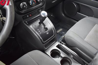 2012 Jeep Compass Sport  4dr SUV! Bluetooth! Cruise Control! Power Windows! Brake Assist! Electronic Stability Program w/Roll Mitigation! 23MPG City! 29MPG Hwy! Traction Control! - Photo 18 - Portland, OR 97266