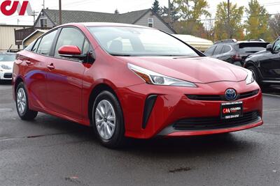 2019 Toyota Prius LE  4dr Hatchback Toyota Safety Sense! Parking Assist! Bluetooth! Eco, EV, Power Modes! Backup Camera! Trunk Cargo Cover! - Photo 1 - Portland, OR 97266