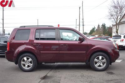 2009 Honda Pilot EX-L  4x4 4dr SUV Vehicle Stability Assist! Hill Start Assist! Variable Torque Management! Back Up Camera! 3rd-Row Seating! Leather Heated Seats! Sunroof! All-Weather Rubber Floor Mats! - Photo 6 - Portland, OR 97266