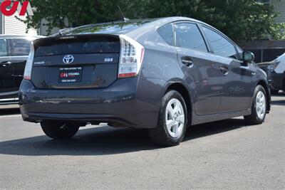 2010 Toyota Prius II  4dr Hatcback 4dr Hatchback 51 City MPG! 48 HWY MPG & Very Economical, Great Reliable Commuter! - Photo 4 - Portland, OR 97266