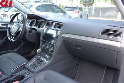 2018 Volkswagen Golf Alltrack TSI S 4Motion  AWD 4dr WagonRear View Camera! Sport/Custom/Off-Road Mode! Bluetooth! Pano-Sunroof! Heated Leather Seats! Trunk Cargo Cover! Roof Rails! - Photo 12 - Portland, OR 97266