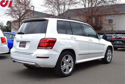 2015 Mercedes-Benz GLK  Appointment Only! 4dr SUV Attention Assist Safety Tech! Heated Leather Seats! Panoramic Sunroof! Bluetooth! Trunk Cargo Cover! All-Weather Rubber Floor Mats! - Photo 5 - Portland, OR 97266