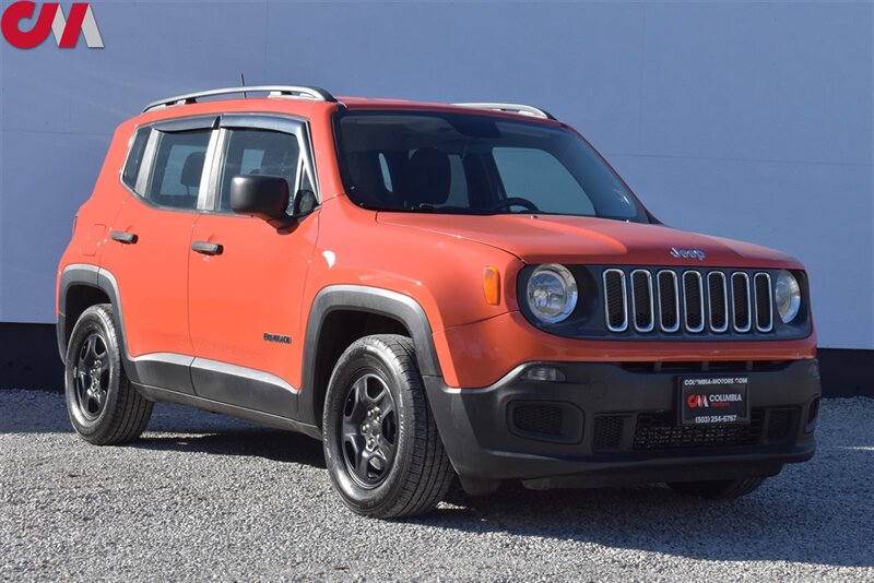 2017 Jeep Renegade Sport  4dr SUV! 6 Speed Manual! Electronic Parking Brake! USB & Auxiliary Ports! Traction Control! All Weather Floor Mats! Roof Rails!